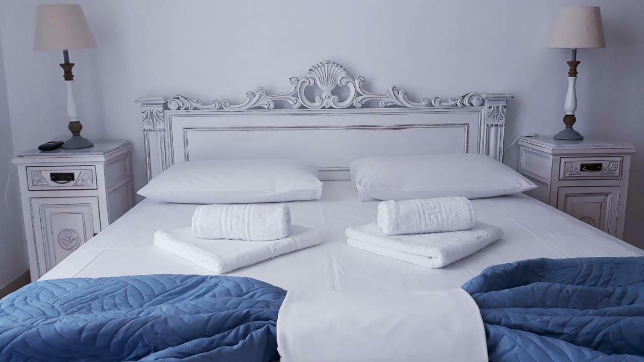 Christos Rooms Paleochora Buitenkant foto